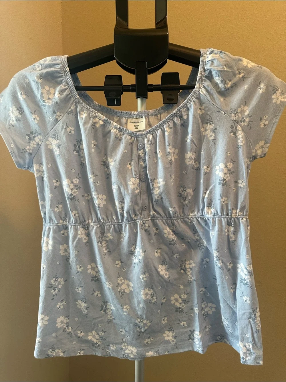 Light Blue Floral Peasant Top - 16/18